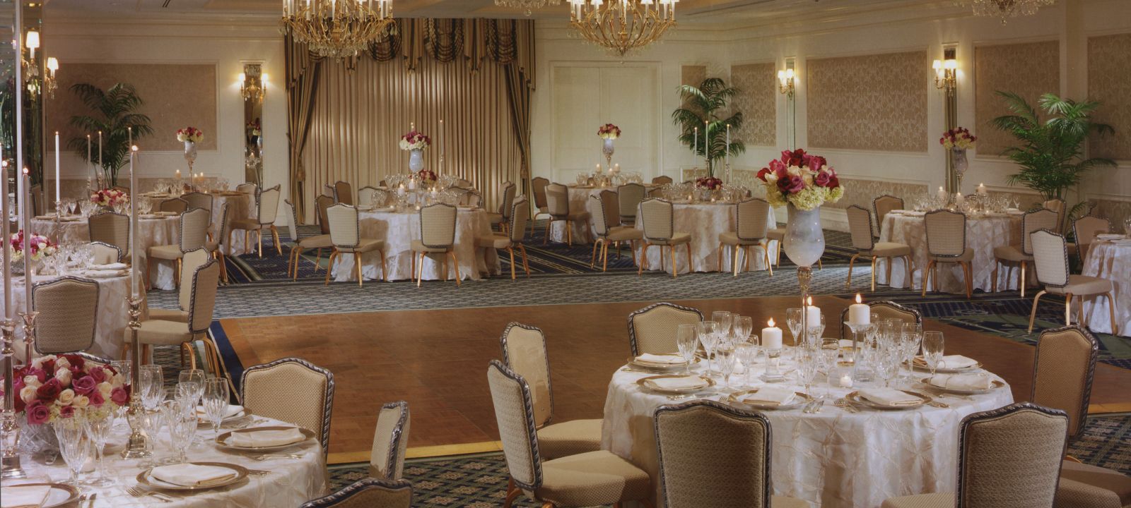 The Colonnade Hotel Huntington Ballroom Wedding Setup